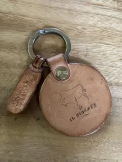 IL BISONTE 円形レザーキーホルダー