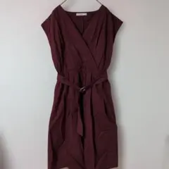 Cheek【М】ノースリーブ　膝下　スカート　ワインレッド