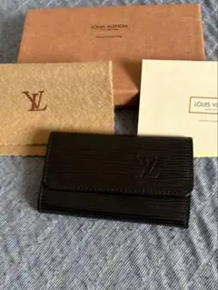 LOUIS VUITTON エピ 6連キーケース ブラック