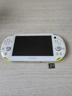 PS Vita ホワイト/イエロー 本体 ジャンク品 - メルカリ