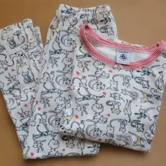 猫柄コットンパジャマ 長袖　110cm