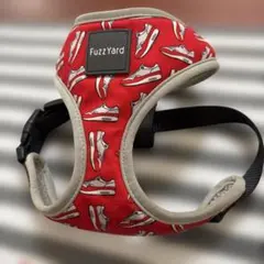 FuzzYard スニーカー柄 犬用ハーネス　M