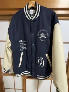 niko and… ニコアンド スタジャン ネイビー×アイボリー ニコアンド