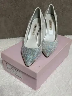ダイアナ　グリッターパンプス　23.5cm