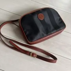 FENDI ペカン ショルダーバッグのサムネイル