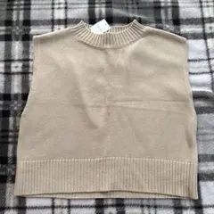 INGNI ベージュベスト　Mサイズ