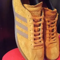 【アイランドシリーズ】adidas　TABACCO　29.5㎝　I-LANDのサムネイル