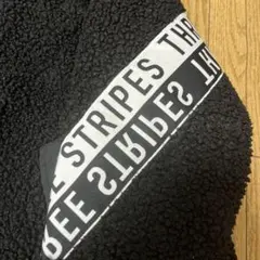 ブラック フリースジャケット ストライプデザイン