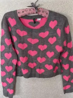 H &M ハートのニット