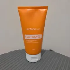 dōTERRA sun FACE+BODY ミネラルサンスクリーンのサムネイル