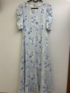 ￼An MILLEアンミール 花柄ワンピース