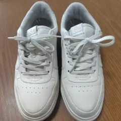 Hawkins ホワイト スニーカー 23.5cm