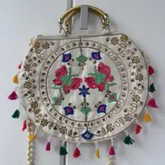 取っ手付き刺繍ショルダーバック