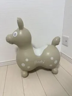 Rody ロディ 乗用玩具 ベージュ
