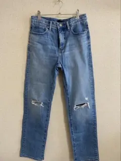 ライトブルー ダメージ加工 ストレートデニム