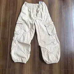 H&M キッズ カーゴパンツ ベージュ 122cm