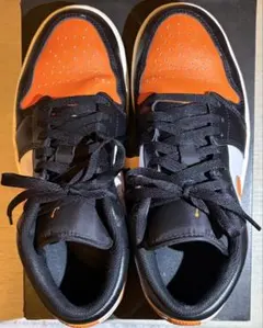 NIKE 에어 조던 1 로우
