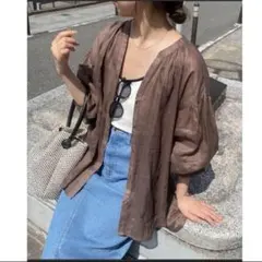 COLLAGE GALLARDAGALANTE シアーラミーギャザーブラウス 麻