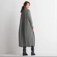 PLST オリーブグリーン ジョーゼットプリーツシャツワンピース カーキ