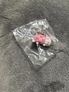 お毛玉めじるしアクセサリー　ハローキティ