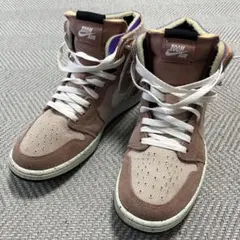 ナイキ　スニーカー エアジョーダンライトピンク