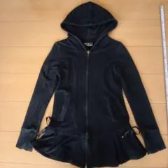 CECIL McBEE フード付きブラック パーカー　Mサイズ