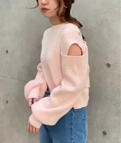 SALE‼️oneafteranotherNICECLAUP 2way肩あきニット