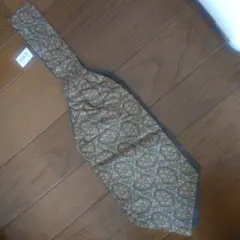 ジムトンプソン　　ペイズリー柄アスコット タイ ブラウン系