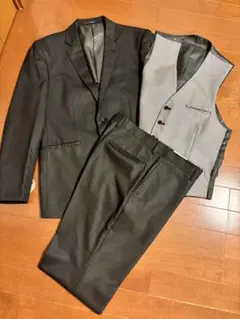 2026年最新】スーツ メンズ 3ピースの人気アイテム - メルカリ