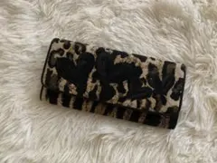 Think Bee 長財布【アニマル柄×ハート柄】