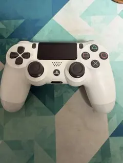 DUALSHOCK 4 ホワイト ワイヤレスコントローラー