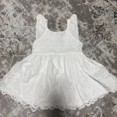 baby GAP 刺繍入りホワイトワンピース 18-24ヶ月