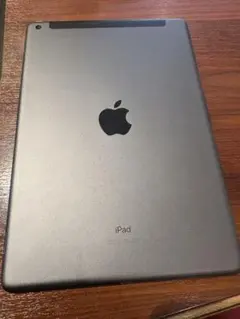 ipad 第8世代 32GB グレー Wi-Fiモデル - メルカリ