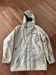 patagonia フード付きナイロンジャケット Mサイズ ベージュ - メルカリ