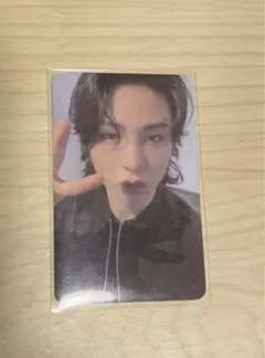 treasure 3rd anniversary マガジン　ジョンファン　トレカ