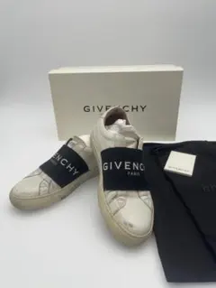 Item thumbnail for item fc8ba124-68ea-4dd9-babe-b7b222a86bed