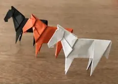 【ハンドメイド】折り紙　馬　干支　午年　3個セット　オブジェ　インテリア