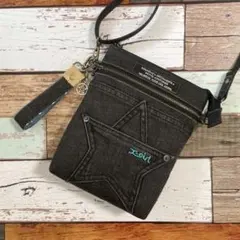 Item thumbnail for item ff7c356c-de14-42a9-b543-e93955d3c7fe