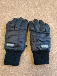 OUTDOOR ブラック 手袋 5本指 カラビナ付き　スキー　スノボ　防寒