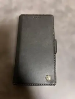 黒い手帳型iPhone11プロケース