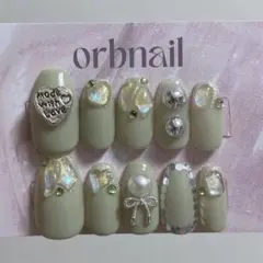 【現品】グリーンネイルチップ　韓国ネイル　ワンホンネイル　リボンネイル　緑ネイル