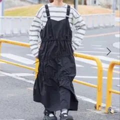 ニコアンド　シャーリングジャンパースカート