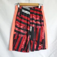 nike ナイキ パーカー キッズ 模様 ハーフパンツ ロゴ 総柄 ナイキ黒