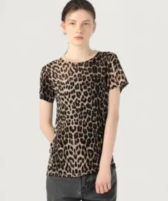 Baserange レオパード xs Tシャツのサムネイル