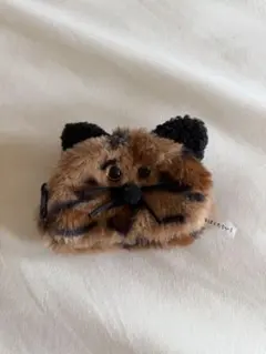 ガチャガチャ はくたちひろ　猫ぬいぐるみポーチ
