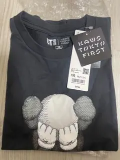 ユニクロ KAWS カウズ 半袖Tシャツ 130cm ブラック