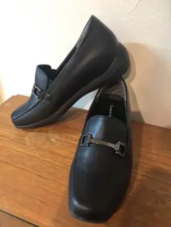 ブラックローファー 合成皮革 huwaraku フワラク23.5㎝　EEE