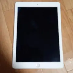 Apple iPad Air 2（第2世代）Wi-Fiモデル シルバーのサムネイル