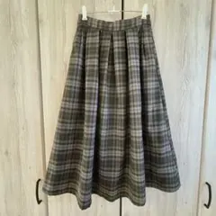 アースミュージック&エコロジー ロングスカート