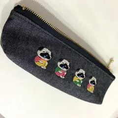 パグ　デニム　ペンケース